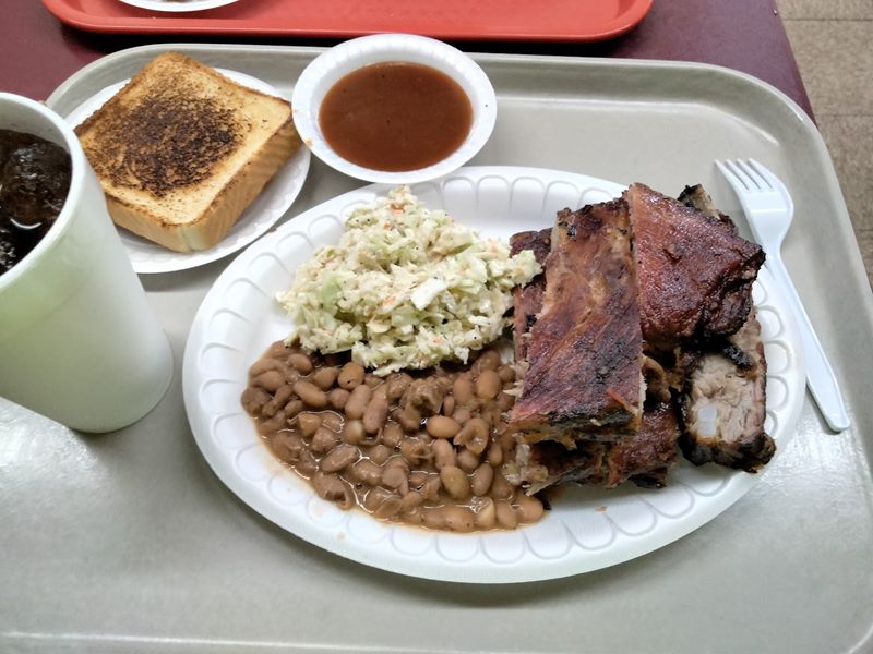 Hickory House food